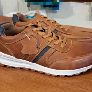 Zapato deportivo de piel